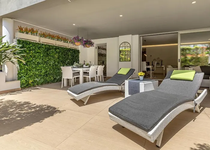 Appartement Vacation I Royal Banus Apartment, Swimming-pool, Minutes From The Marina, The And Luxury Shopping *